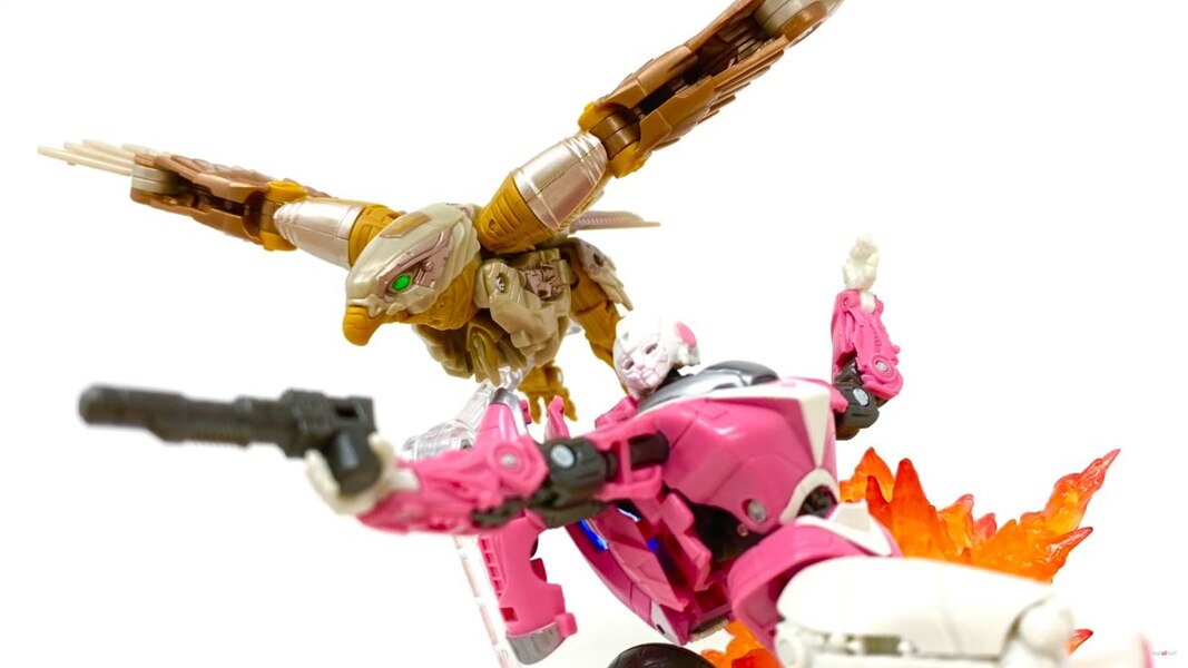 Image Of Rise Of The Beasts Studio Series Airazor Toy  (5 of 55)